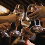 당신은 술집에서 어떻게 눈에 띄나요